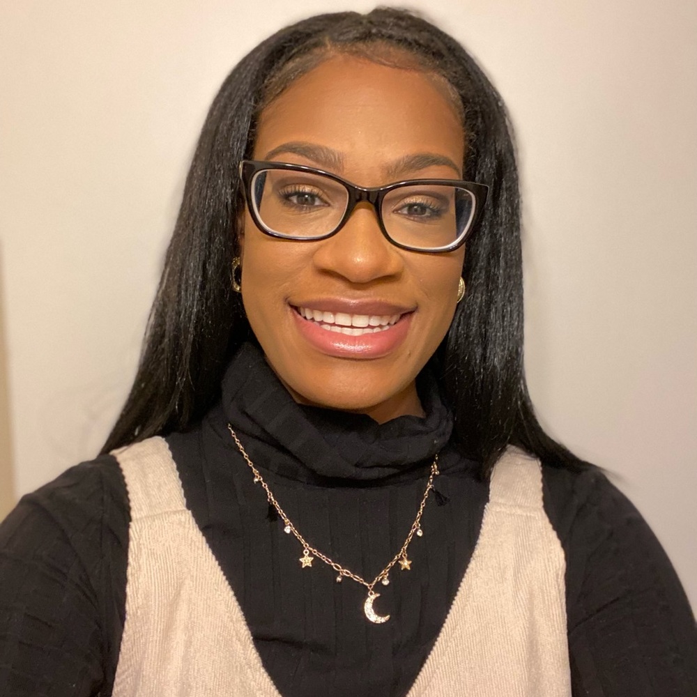 Meet your Posher, Reneise